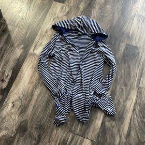 Long sleeve hooded sweater